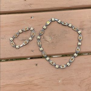 Premier Designs Matching Necklace and bracelet, brown stones